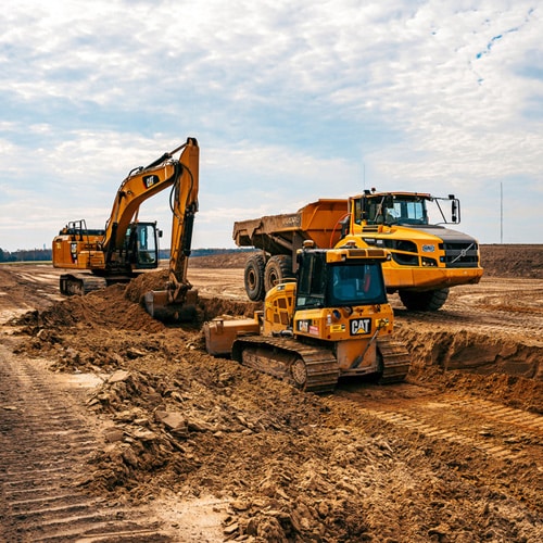 excavator-trucks-cannon-road-drainage